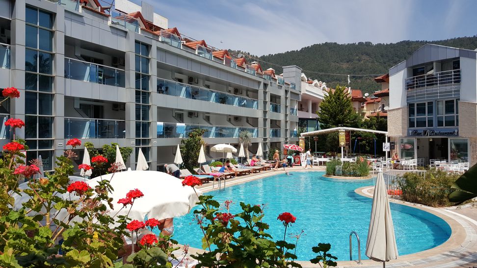 OZF - Jakuzili Ultra Lüks